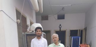 नेत्रहीन महिला को राशन उपलब्ध करवाया