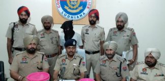 मोबाइल और एक्टिवा के साथ झपट मार गिरोह का युवक काबू