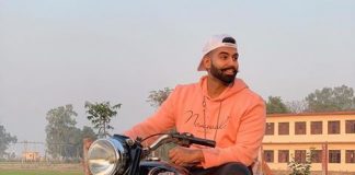 ट्रैफिक नियमों की उड़ाई धज्जियां, बिना हेलमेट दौड़ाई ‘बुलेट’परमीश वर्मा ने
