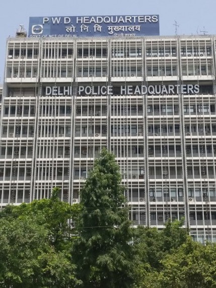 Delhi_police_571_855