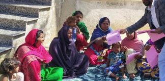 सेहत विभाग ने कुष्ट आश्रम भीख मांगने के कटोरों वाली में लगाया जागरूकरता कैंप