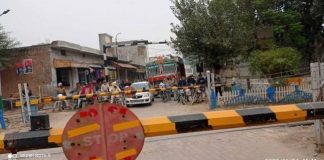 बरनाला से दो महीने बाद 40 की स्पीड से गुजरीं 12 मालगाड़ियां, फाटक बंद होने से लगने लगे जाम