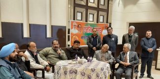 2022 चुनाव के मद्देनजर भाजपा प्रदेशाध्यक्ष ने बठिंडा के गणमान्य लोगों से की चर्चा