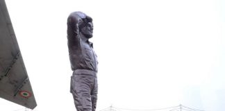मनप्रीत सिंह बादल ने शहीद निर्मलजीत सिंह सेखों को श्रदांजलि भेंट की