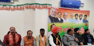 मोदी की रैली संबंधी जायजा लेने पहुंचे प्रदेश अध्यक्ष अश्वनी शर्मा – कार्यकत्र्ताओं से की अहम बैठक