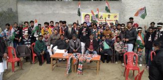 हैप्पी ठेकेदार की मेहनत के कारण सैकड़ों नौजवानों ने पकड़ा कांग्रेस का दामन