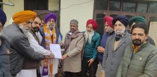 लाईनों पार इलाके में सिंगला परिवार को मिली बड़ी ताकत, बाबे के परिवार ने पकड़ी तराजू