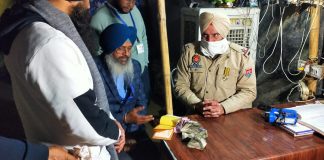 इंटरस्टेट नाके पर एक व्यक्ति से डेढ़ लाख रुपये की नकदी की बरामद