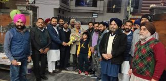 पूर्व विधायक ने किया शहर का दौरा, वोटों की मांग –मनप्रीत बादल ने झूठे पर्चों की शुरू की नई परंपरा, शहर के लिए घातक: सरूप सिंगला