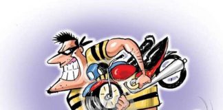 मोटरसाइकिल चोरी करने वाले दो युवक गिरफ्तार