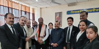 बार एसोसिएशन के कार्यालय में भारतीय जनता पार्टी बठिंडा के लीगल सेल के निमंत्रण पर आए, राज गर्ग