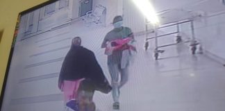 24 घंटे बीत जाने के बाद भी पुलिस चोरी हुए बच्चे का पता नहीं लगा सकी है