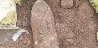 पंचकूला में JCB से मिट्टी हटाते वक्त दिखा बम शेल; आर्मी मौके पर पहुंची, जांच के लिए ले गई बम शेल