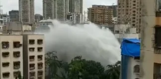 मुंबई के अंधेरी इलाके में पानी की पाइप लाइन फटी, आठवीं मंजिल तक पहुंचा पानी