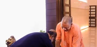 रजनीकांत ने CM योगी के पैर छूने पर दी सफाई:बोले- ‘संन्यासी और योगी के पैर छूना मेरी आदत है’