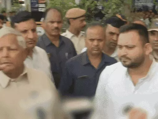 लैंड फॉर जॉब्स केस में लालू के खिलाफ चलेगा केस, केंद्र सरकार ने CBI को दी मंजूरी