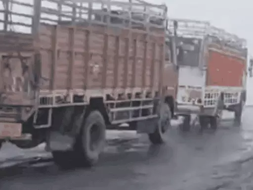 हिमाचल में सीजन का पहला Snow फॉल, बारालाचा में हल्की बर्फबारी; अन्य क्षेत्रों में बारिश