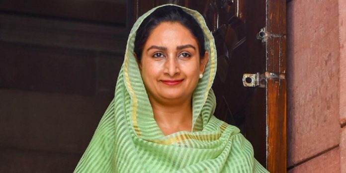 harsimrat-kaur-badal-pti-1618547329
